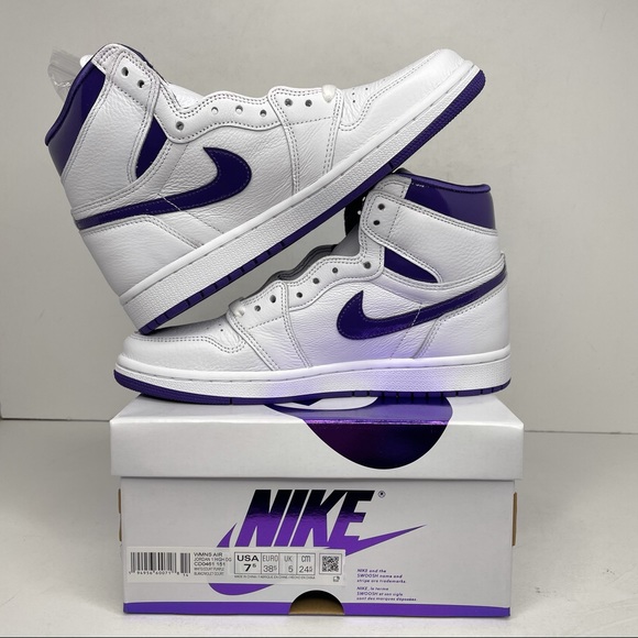 Nike Air Jordan 1 Retro High WMNS Purple Metallic - Picture 3 of 4